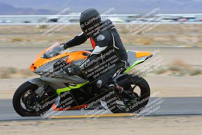 media/Jan-14-2023-SoCal Trackdays (Sat) [[497694156f]]/Turn 9 Inside (11am)/